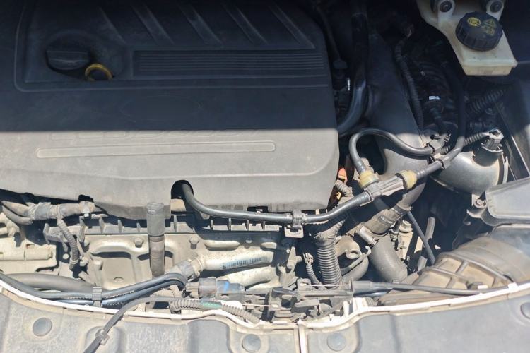 Used Ford Kuga 2015 1.5L GTDi Two-Wheel Drive Fashion Edition Engine Bay