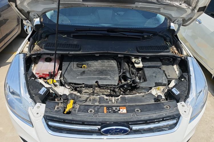 Used Ford Kuga 2015 1.5L GTDi Two-Wheel-Drive Comfort Model Engine Bay