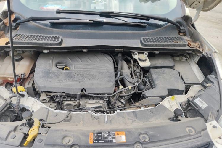 Used Ford Kuga 2015 1.5L GTDi Two-Wheel Drive Fashion Edition Engine Bay