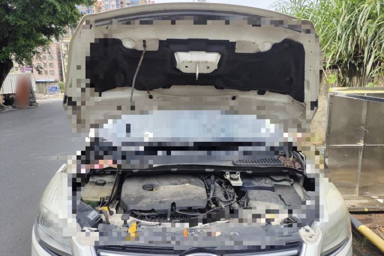 Used Ford Kuga 2015 1.5L GTDi Two-Wheel-Drive Comfort Model Engine Bay