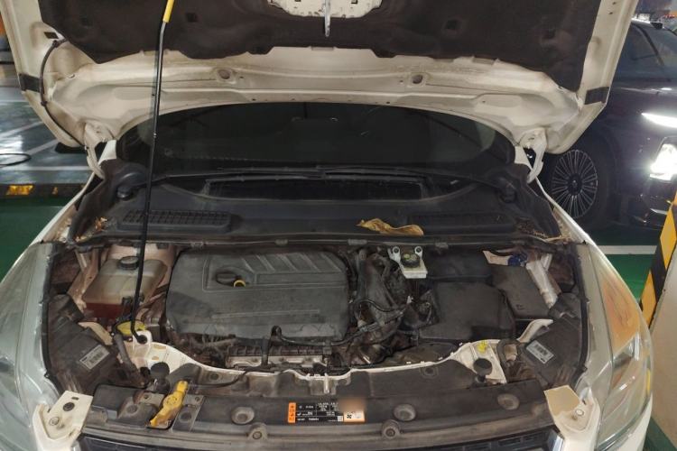 Used Ford Kuga 2015 1.5L GTDi Two-Wheel Drive Fashion Edition Engine Bay