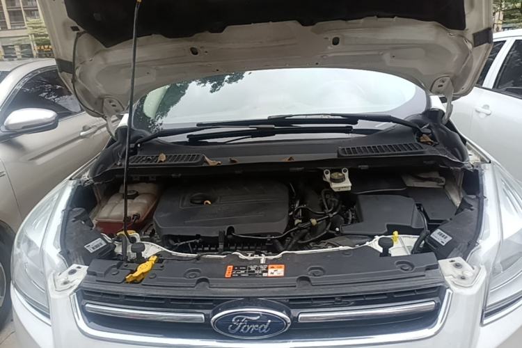 Used Ford Kuga 2015 1.5L GTDi Two-Wheel Drive Fashion Edition Engine Bay