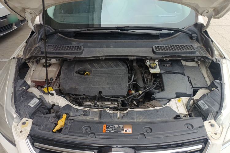 Used Ford Kuga 2015 1.5L GTDi Two-Wheel-Drive Comfort Model Engine Bay