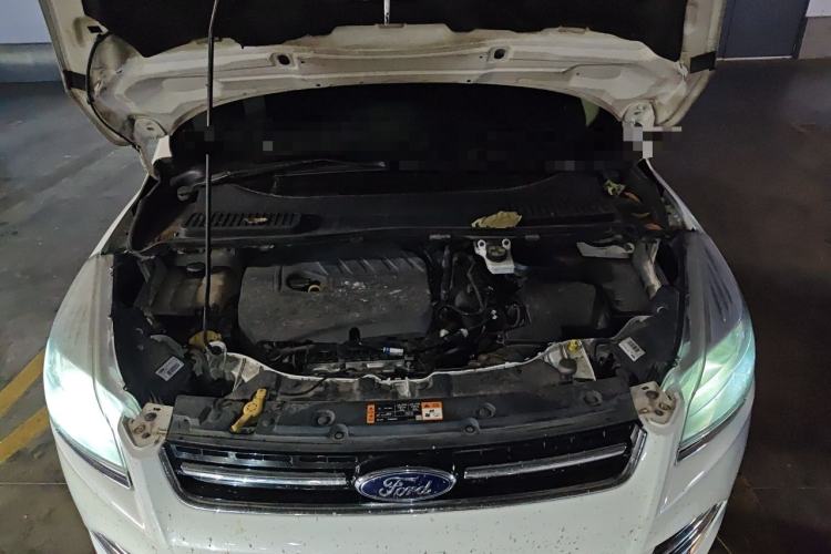 Used Ford Kuga 2015 1.5L GTDi Two-Wheel Drive Fashion Edition Engine Bay