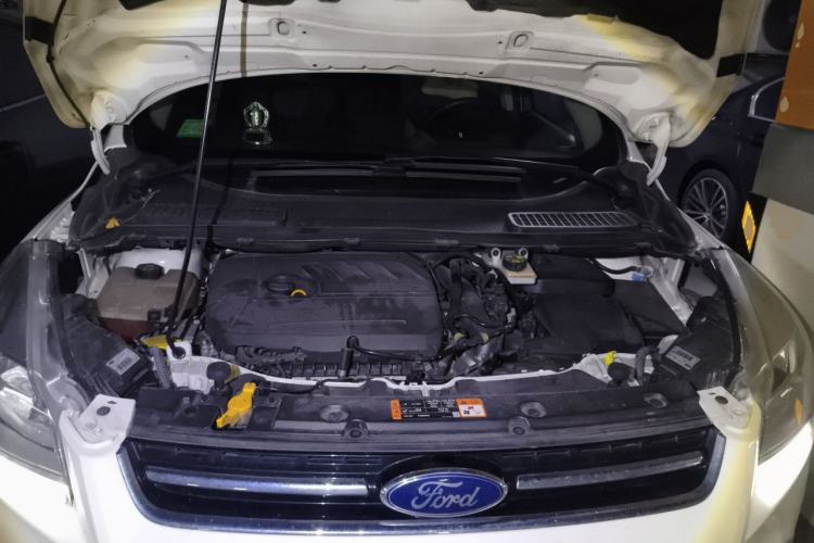 Used Ford Kuga 2015 1.5L GTDi Two-Wheel Drive Fashion Edition Engine Bay