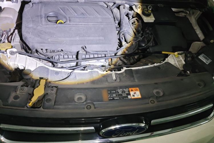 Used Ford Kuga 2015 1.5L GTDi Two-Wheel Drive Fashion Edition Engine Bay