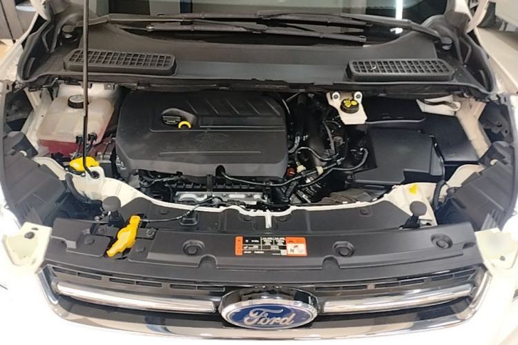 Used Ford Kuga 2015 1.5L GTDi Two-Wheel Drive Fashion Edition Engine Bay