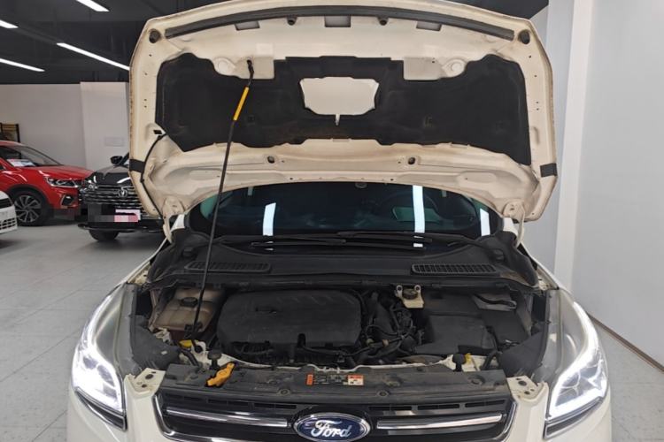 Used Ford Kuga 2015 1.5L GTDi Two-Wheel Drive Fashion Edition Engine Bay