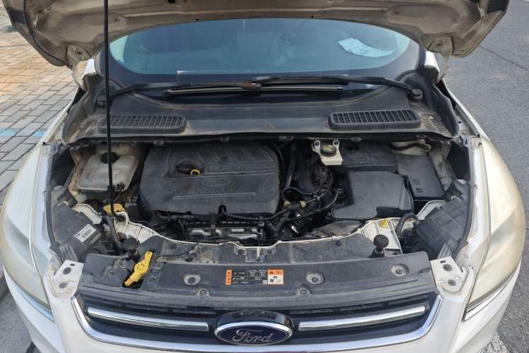 Used Ford Kuga 2015 1.5L GTDi Two-Wheel Drive Fashion Edition Engine Bay