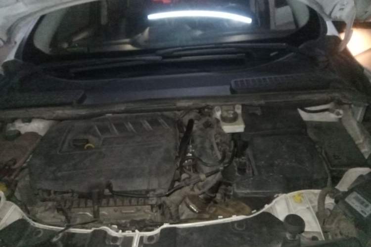 Used Ford Kuga 2015 1.5L GTDi Four-Wheel-Drive Elite Model Engine Bay