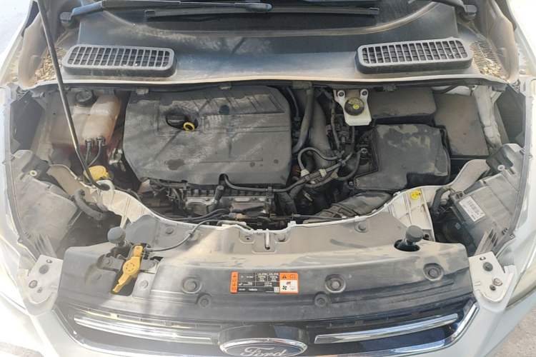 Used Ford Kuga 2015 1.5L GTDi Two-Wheel-Drive Comfort Model Engine Bay