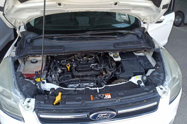 Used Ford Kuga 2015 1.5L GTDi Two-Wheel Drive Fashion Edition Engine Bay