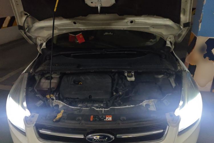 Used Ford Kuga 2015 1.5L GTDi Four-Wheel-Drive Elite Model Engine Bay