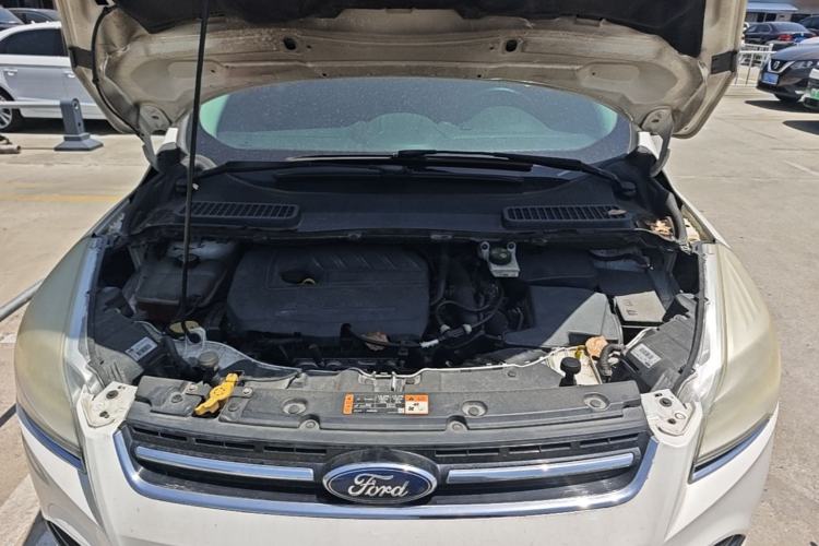 Used Ford Kuga 2015 1.5L GTDi Two-Wheel-Drive Comfort Model Engine Bay