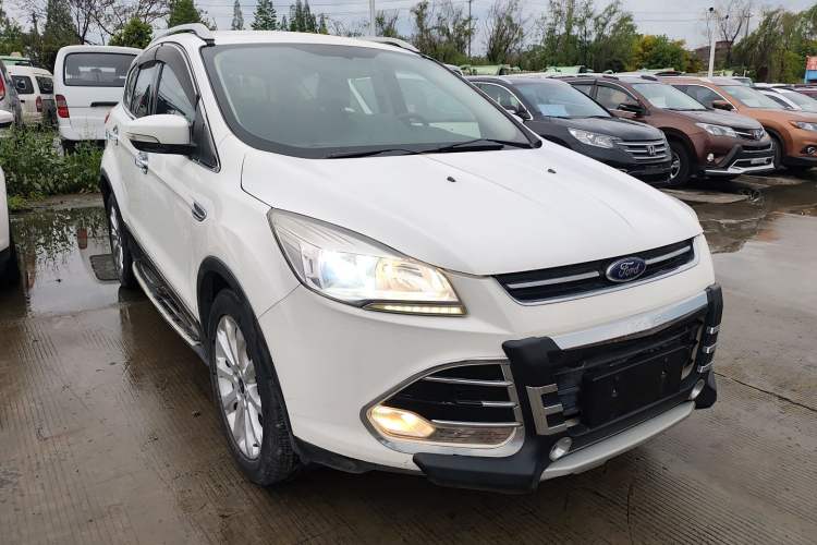 Used Ford Kuga 2015 1.5L GTDi Two-Wheel-Drive Comfort Model Exterior 1