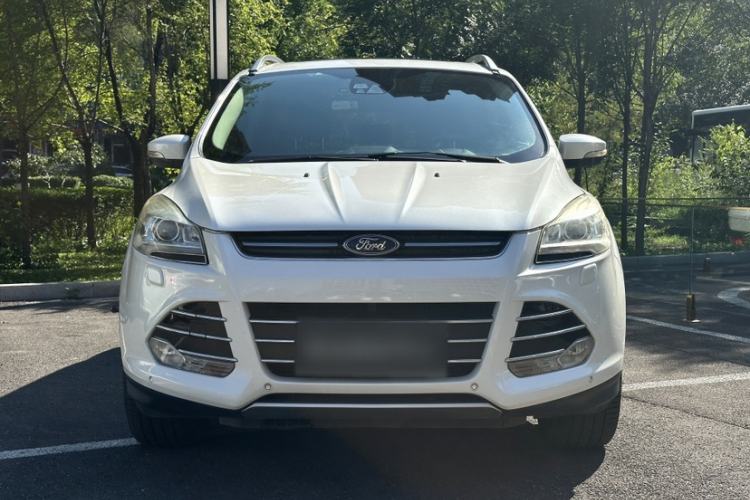 Used Ford Kuga 2015 2.0L GTDi Four-Wheel Drive Prestige Model Exterior 1