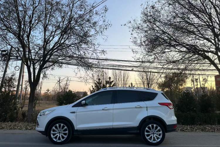 Used Ford Kuga 2015 2.0L GTDi Four-Wheel Drive Elite Model Exterior 1