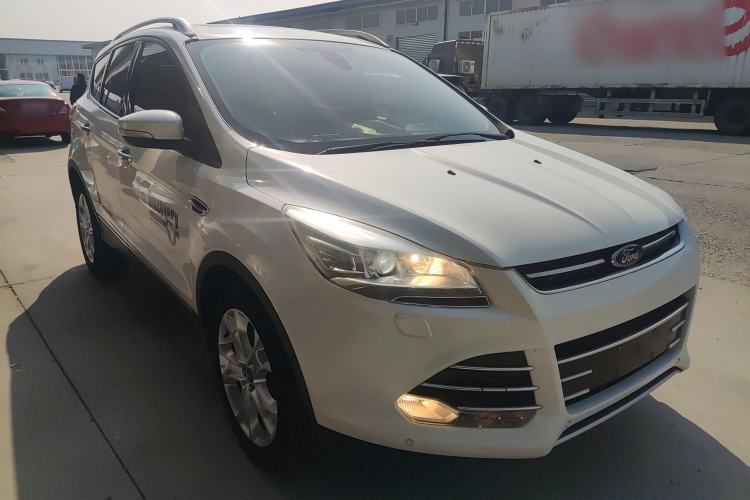 Used Ford Kuga 2015 2.0L GTDi Four-Wheel-Drive Sport Model Exterior 1