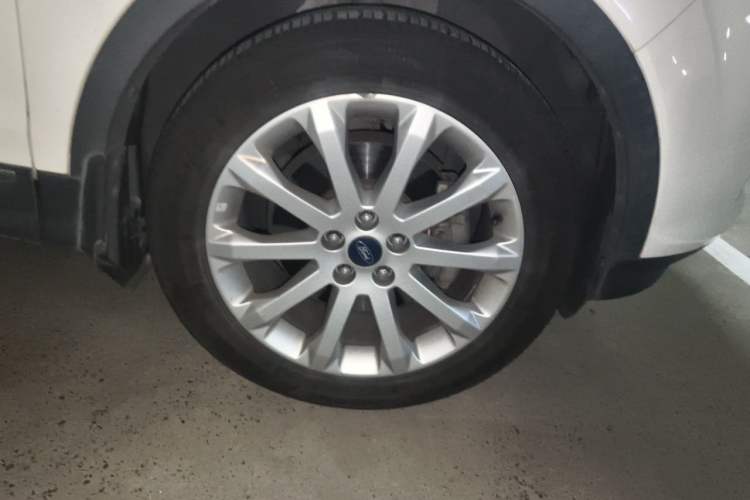 Used Ford Kuga 2015 2.0L GTDi Four-Wheel Drive Elite Model Exterior 1