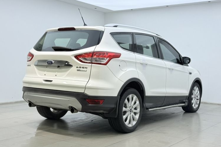 Used Ford Kuga 2015 1.5L GTDi Two-Wheel Drive Fashion Edition Exterior 1