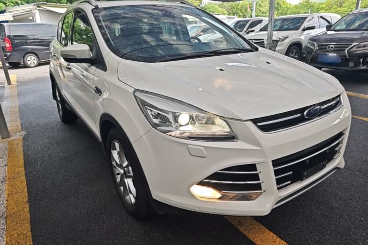 Used Ford Kuga 2015 2.0L GTDi Four-Wheel-Drive Sport Model Exterior 1
