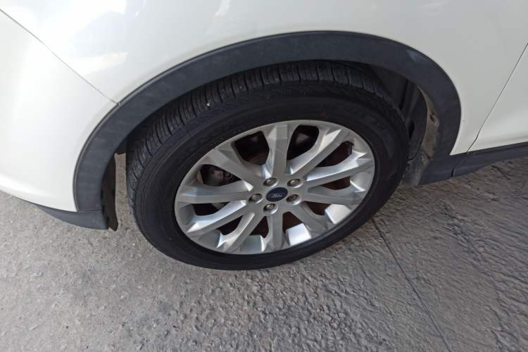 Used Ford Kuga 2015 1.5L GTDi Two-Wheel Drive Fashion Edition Exterior 1