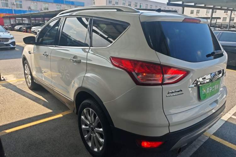 Used Ford Kuga 2015 2.0L GTDi Four-Wheel Drive Prestige Model Exterior 2