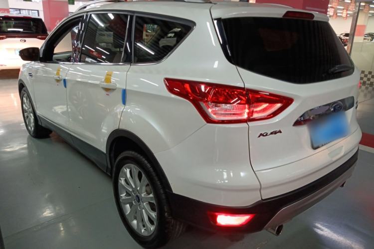 Used Ford Kuga 2015 1.5L GTDi Two-Wheel Drive Fashion Edition Exterior 2