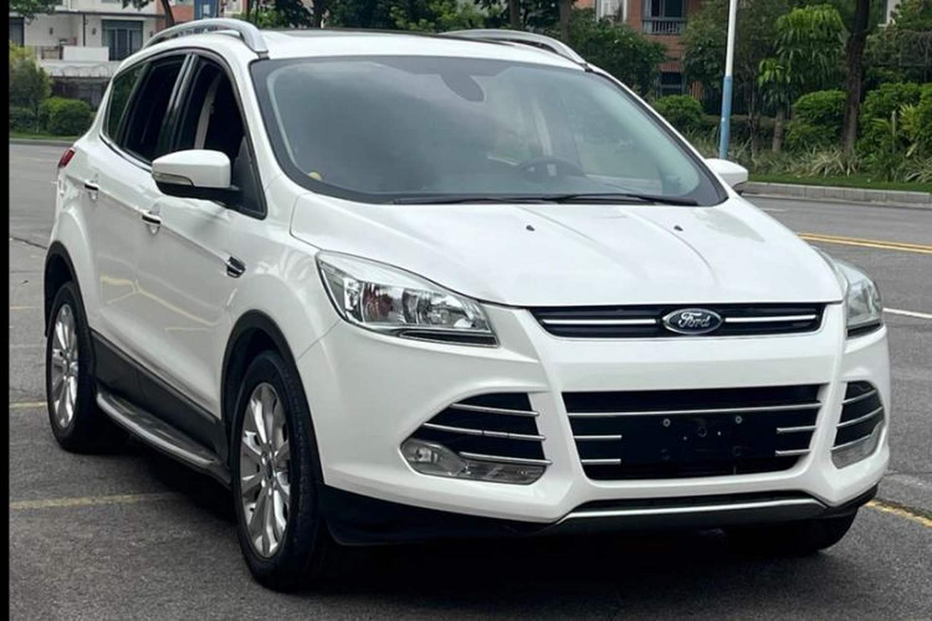 Used Ford Kuga 2015 2.0L GTDi Four-Wheel Drive Elite Model Exterior 2