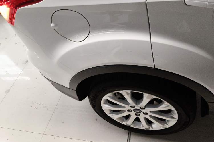 Used Ford Kuga 2015 1.5L GTDi Two-Wheel Drive Fashion Edition Exterior 2