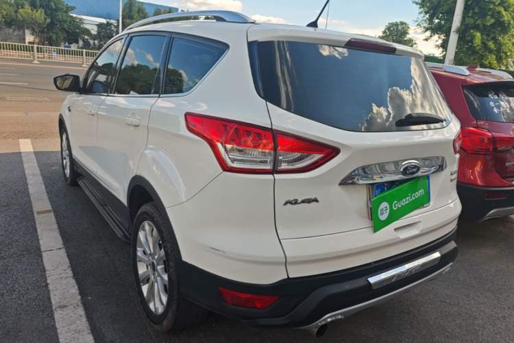 Used Ford Kuga 2015 1.5L GTDi Two-Wheel Drive Fashion Edition Exterior 2