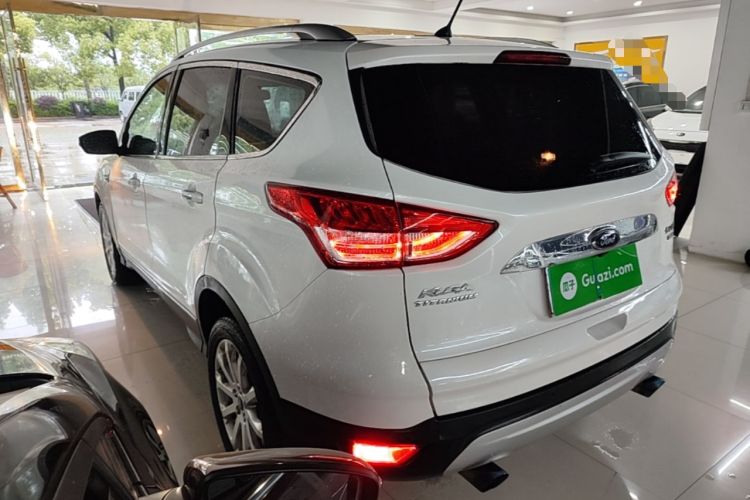 Used Ford Kuga 2015 2.0L GTDi Four-Wheel Drive Prestige Model Exterior 2