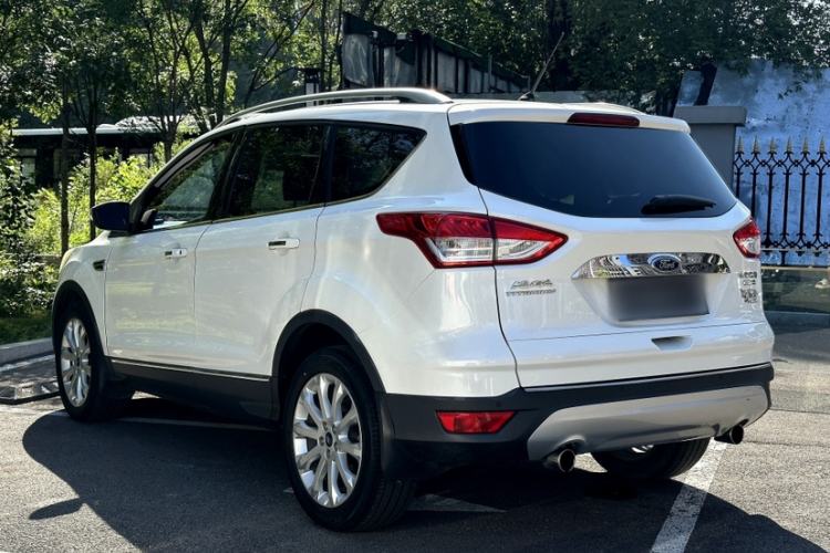 Used Ford Kuga 2015 2.0L GTDi Four-Wheel Drive Prestige Model Exterior 3
