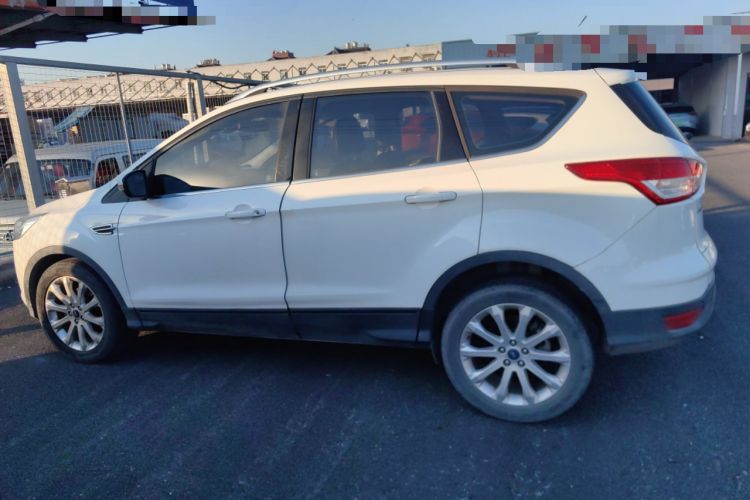 Used Ford Kuga 2015 1.5L GTDi Two-Wheel Drive Fashion Edition Exterior 3
