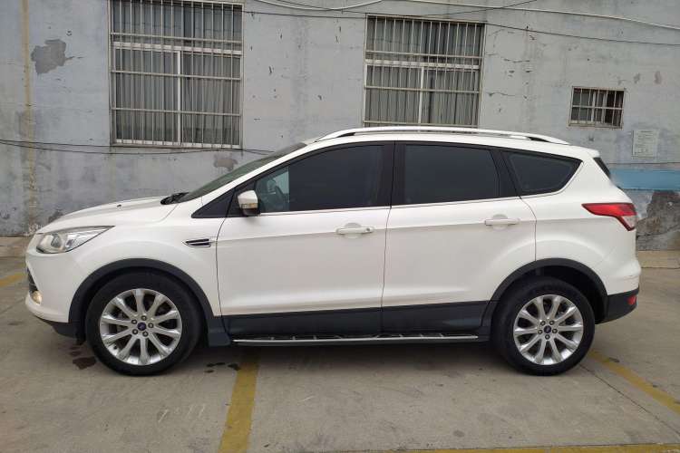 Used Ford Kuga 2015 1.5L GTDi Two-Wheel Drive Fashion Edition Exterior 3