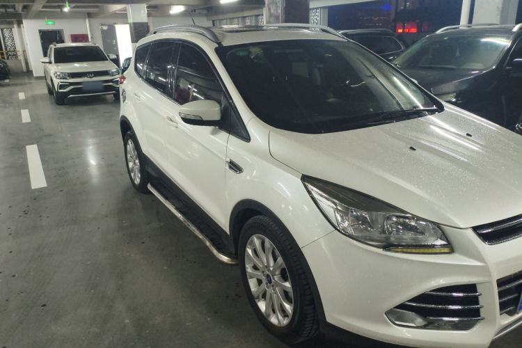 Used Ford Kuga 2015 1.5L GTDi Two-Wheel Drive Fashion Edition Exterior 3
