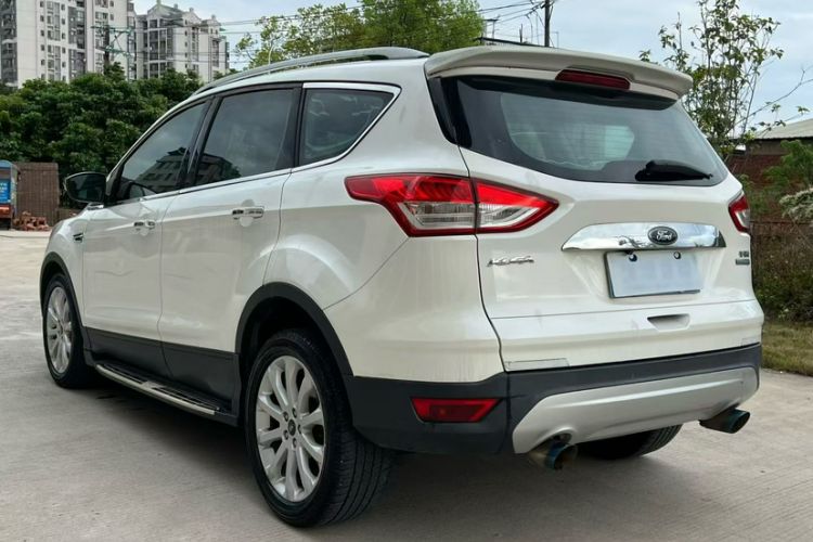Used Ford Kuga 2015 1.5L GTDi Two-Wheel-Drive Comfort Model Exterior 4