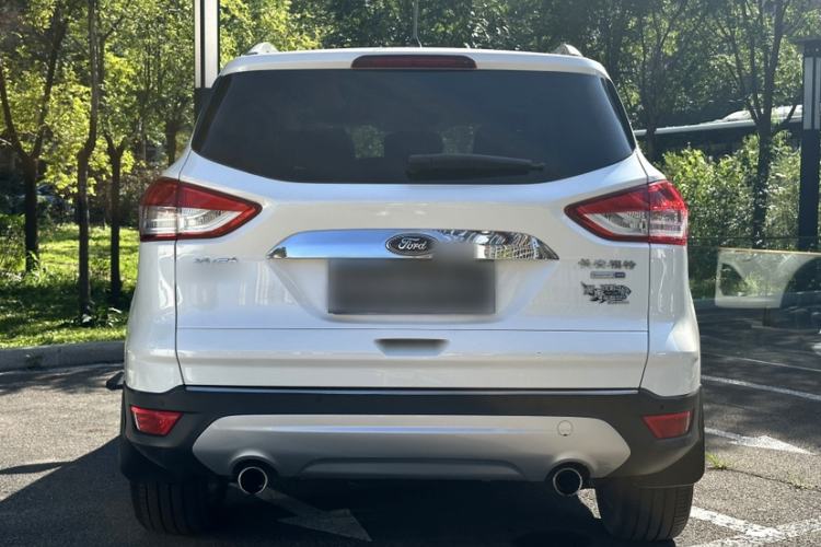 Used Ford Kuga 2015 2.0L GTDi Four-Wheel Drive Prestige Model Exterior 5