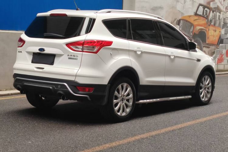 Used Ford Kuga 2015 1.5L GTDi Two-Wheel-Drive Comfort Model Exterior 5