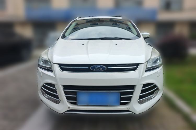 Used Ford Kuga 2015 2.0L GTDi Four-Wheel-Drive Sport Model Front