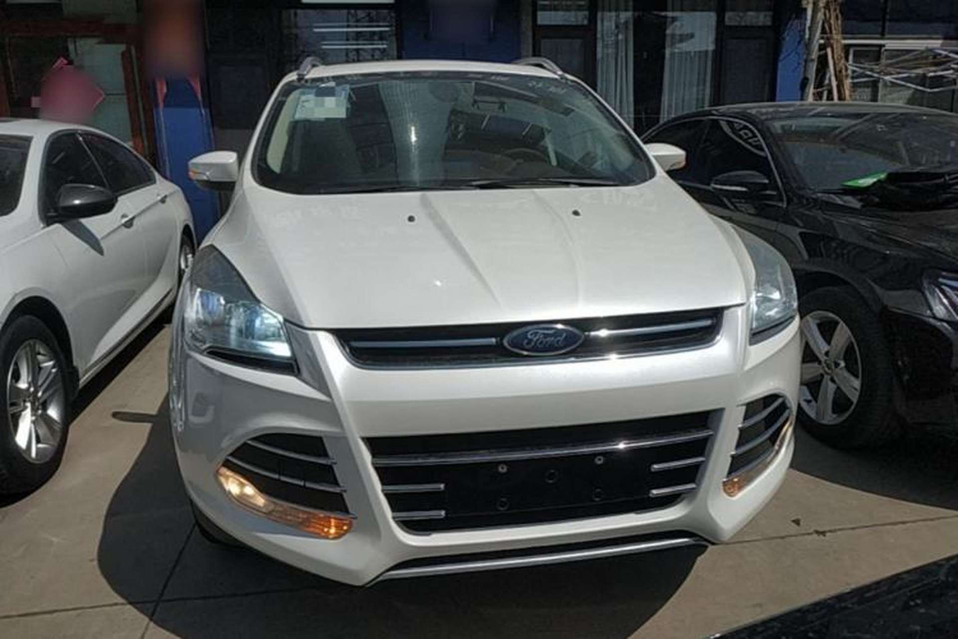 Used Ford Kuga 2015 1.5L GTDi Four-Wheel-Drive Elite Model Front