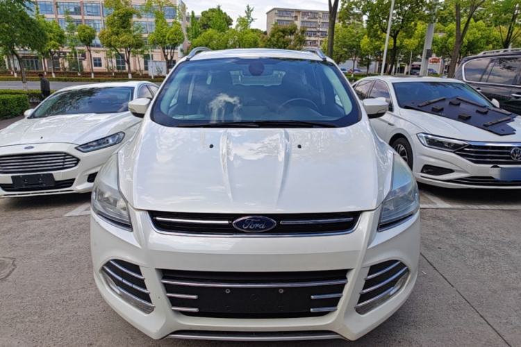 Used Ford Kuga 2015 1.5L GTDi Two-Wheel Drive Fashion Edition Front