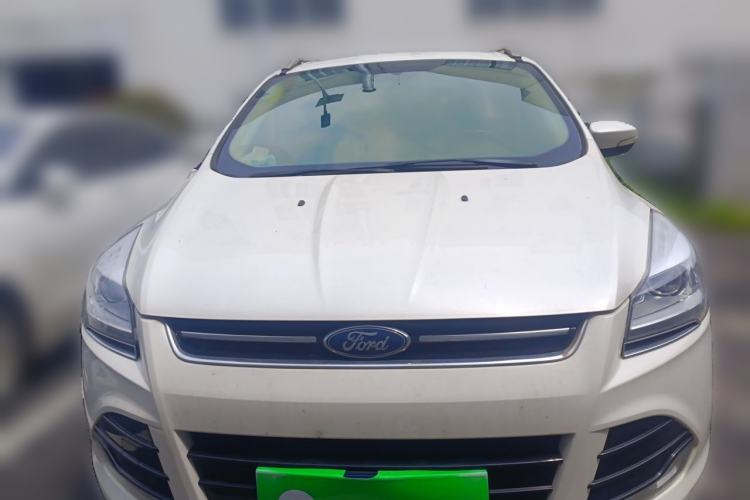 Used Ford Kuga 2015 1.5L GTDi Two-Wheel-Drive Comfort Model Front