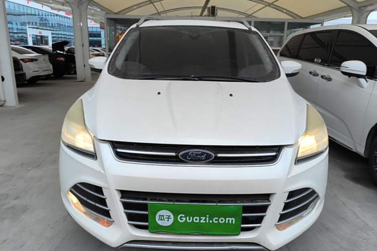 Used Ford Kuga 2015 1.5L GTDi Two-Wheel Drive Fashion Edition Front
