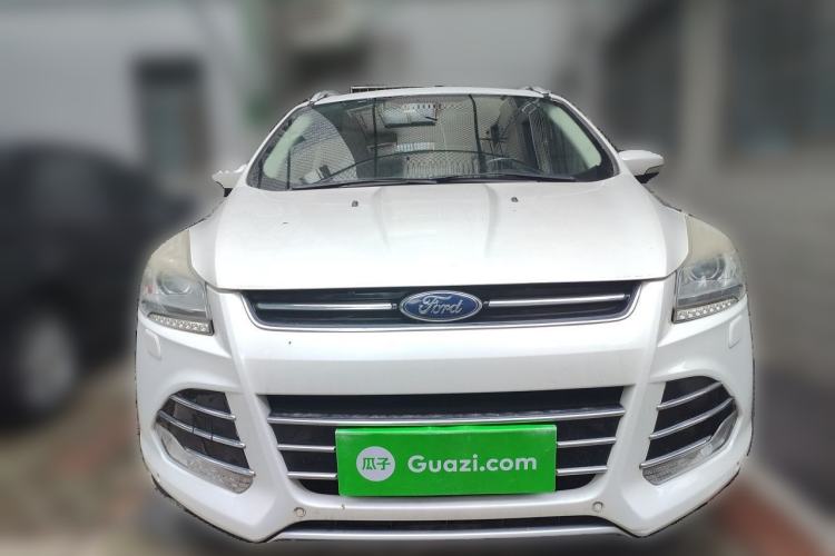 Used Ford Kuga 2015 2.0L GTDi Four-Wheel-Drive Sport Model Front