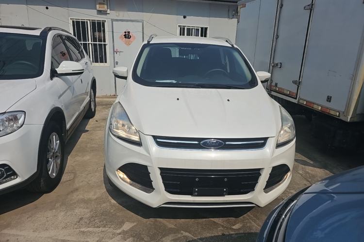 Used Ford Kuga 2015 1.5L GTDi Two-Wheel-Drive Comfort Model Front