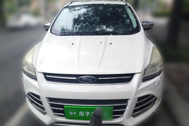 Used Ford Kuga 2015 2.0L GTDi Four-Wheel-Drive Sport Model Front