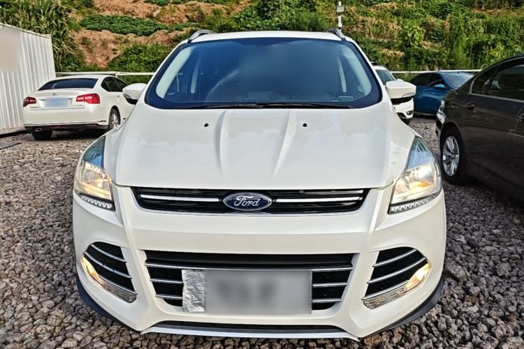 Used Ford Kuga 2015 1.5L GTDi Four-Wheel-Drive Elite Model Front