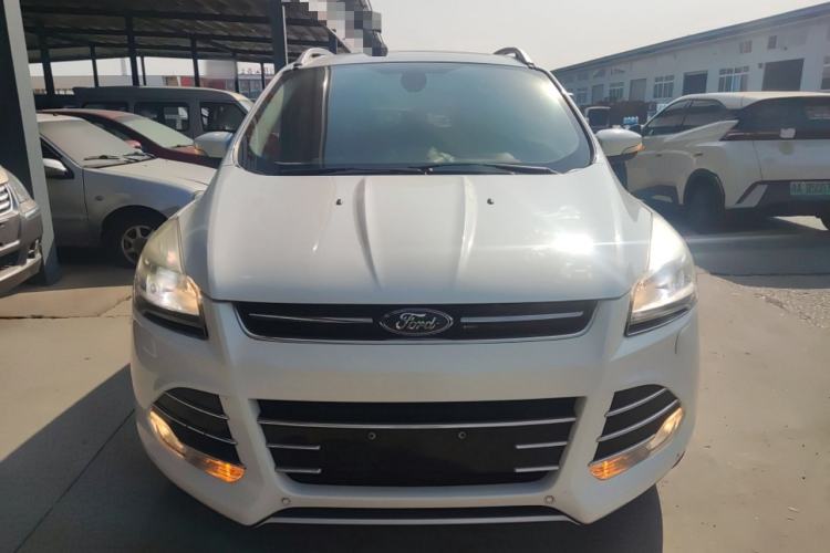 Used Ford Kuga 2015 2.0L GTDi Four-Wheel-Drive Sport Model Front