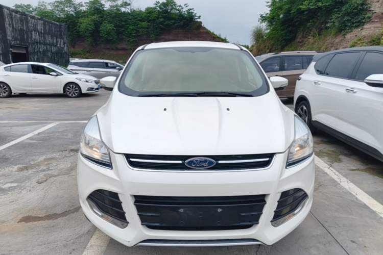 Used Ford Kuga 2015 1.5L GTDi Two-Wheel-Drive Comfort Model Front